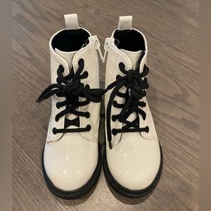 Glitter Toddler White Boots